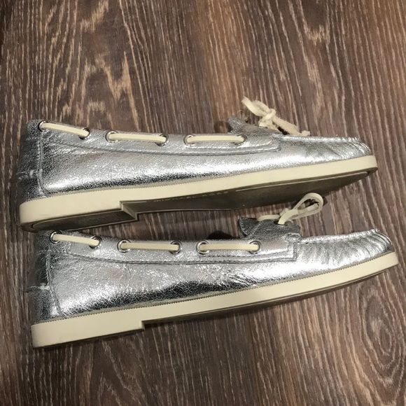 Michael Kors Metallic Boat Shoes - Picture 5 of 6